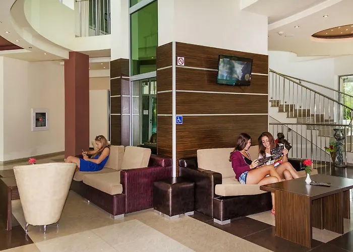 Black Sea Complex 酒店 阳光海滩